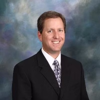 Dr. Tim Strauss